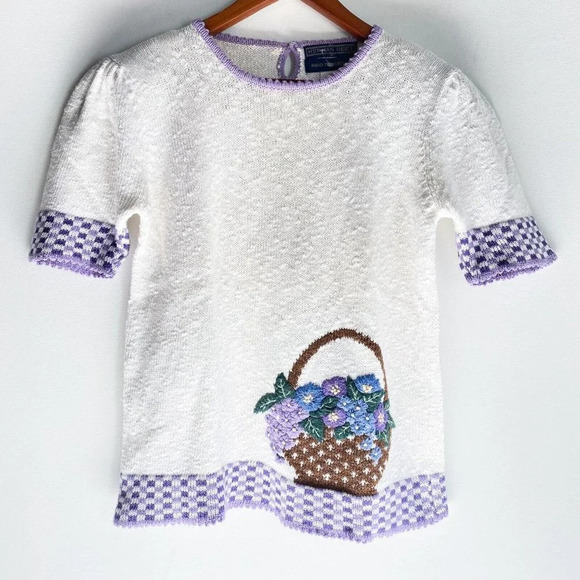 Vintage Herman Geist White Cotton Floral Embroidered Short Sleeve Knit Top  M - Picture 2 of 5